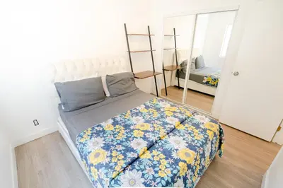 Gallery image of Hollywood/Koreatown 2 Bedroom with Parking in Los Angeles