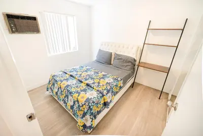 Gallery image of Hollywood/Koreatown 2 Bedroom with Parking in Los Angeles