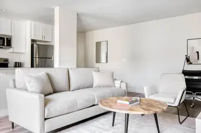 Gallery image of Encino 1br w wd pool gym nr Ventura Blvd LAX-947 in Los Angeles