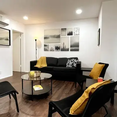 Hollywood Business Apartments