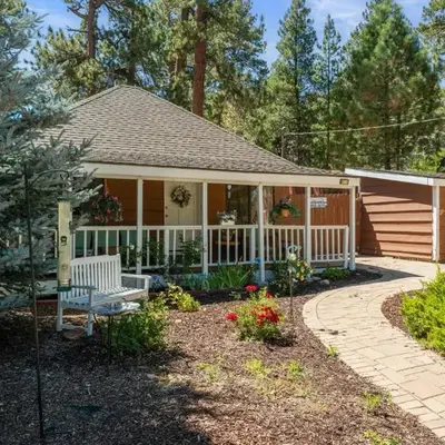 Chipmunk House - Magical Boulder Bay cottage within a picturesque setting!