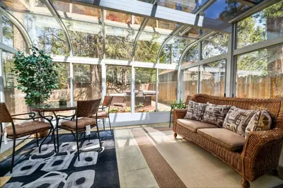 Gallery image of Cozy Fox Cabin - Stunning Big Bear property with Hot Tub, Foosball and Much more! in Big Bear Lake