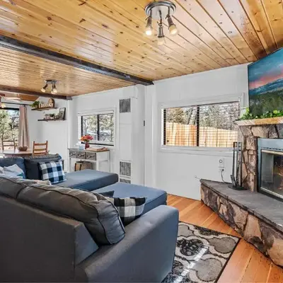 Dream Street Escape -Private Hot Tub