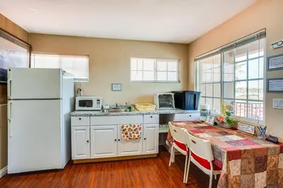 Gallery image of Westminster Apartment with Balcony, Near Disneyland! in Westminster