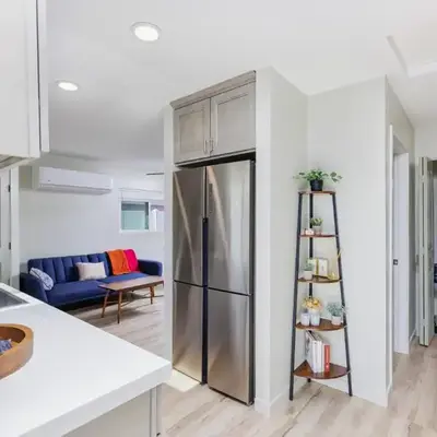 Cozy and Quiet Front House