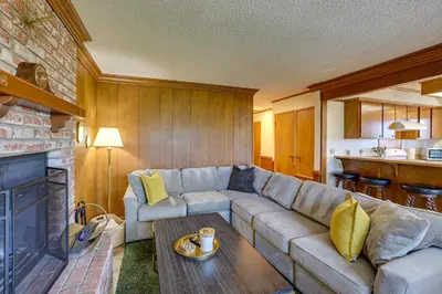 Gallery image of Rimforest Retreat with Fireplace and Mountain Views! in Rimforest
