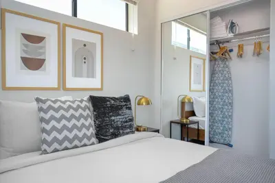 a bedroom with a white bed and a window at Culver City 1br w rooftop lounge access to 405 LAX-1124 in Los Angeles