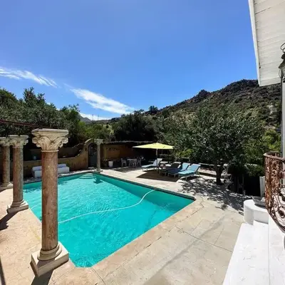 Malibou Lake Oasis