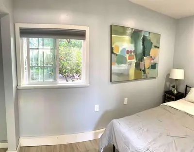 Gallery image of Guesthouse near Disney, Walmart with private parking in Santa Ana