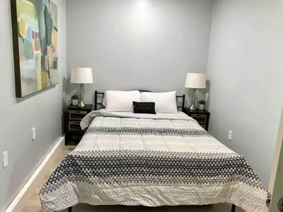 Gallery image of Guesthouse near Disney, Walmart with private parking in Santa Ana