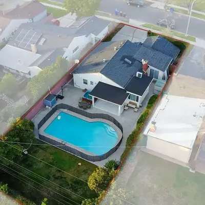 Hollywood Dream pool home & king beds