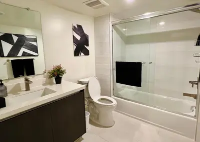 a bathroom with a sink toilet and a shower at Century City Chic 4 sleep free parking 402 in Los Angeles