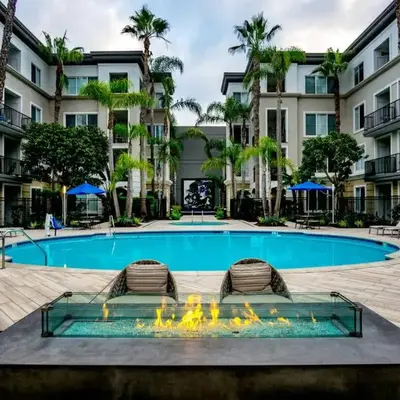 Luxe Marina Del Rey Apartment