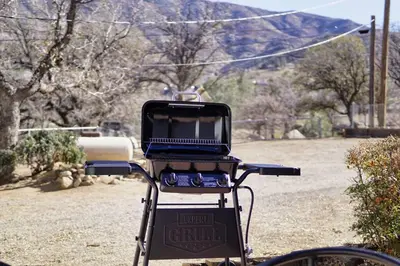 a grill on the back of a bike at Oakridge Ranch ※ Sequoia, Kern River & Lake Escape in Lake Isabella