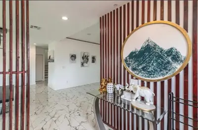 a room with a table and a mirror on a wall at Stylish Retreat Private Room 2 in Los Angeles