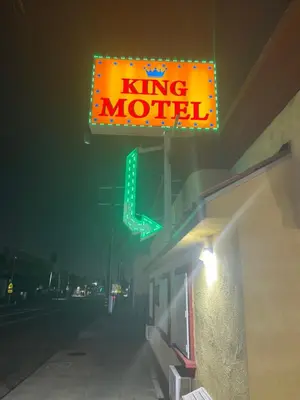 a king motel sign on the side of a building at King Motel in Los Angeles