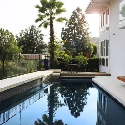 Luxe in Hollywood Hills- modern oasis