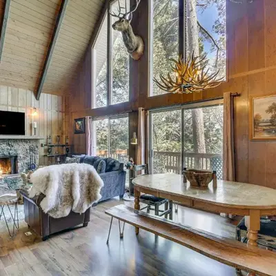 Chic Lake Arrowhead Retreat 4 Seasons of Fun!