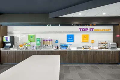 a top it breakfast counter in a store at Tru by Hilton Norco Eastvale in Norco