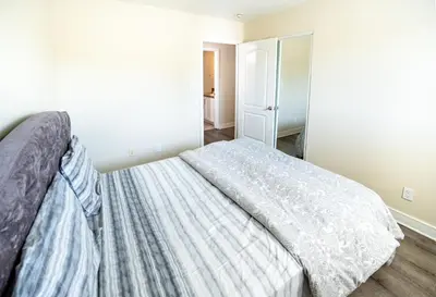 Gallery image of Modern 5 Bedroom 3 Bathroom 2 Level Home Close to Downtown LA Free Gated Parking Full Kitchen and Laundry in Los Angeles