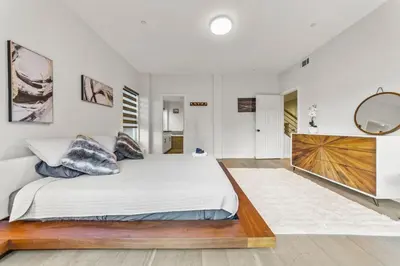 Gallery image of Luxurious 4BR in prime LA location with great view in Los Angeles