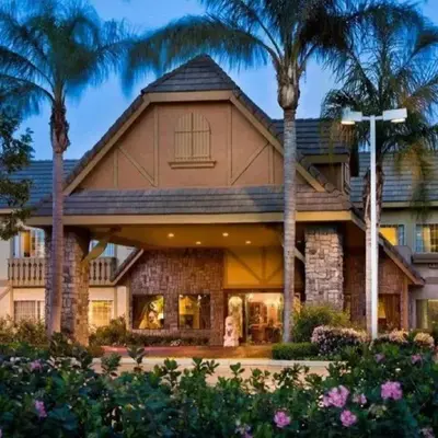 Folk Inn Ontario Airport