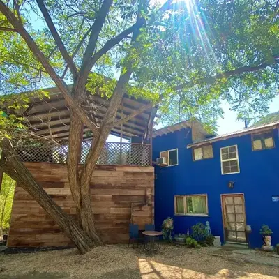 Topanga Panoramic View Loft with Trails & Creeks