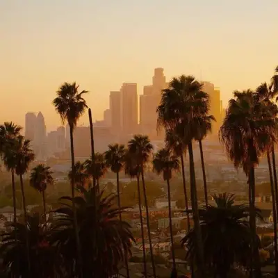 Spacious 1bdrm apartment 10 mins to Cedars-Sinai by car FREE Parking