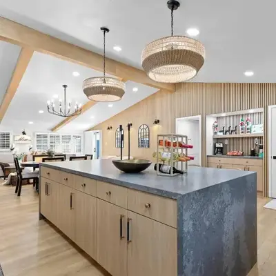 Modern Anaheim Stay- Minutes to Disney& Family Fun
