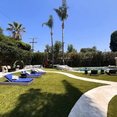 Luxury Oasis in Central Encino w Pool & Spa Topeka