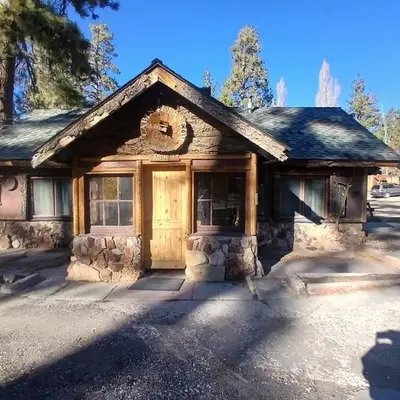 Cabin 33