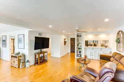 Gallery image of Mtn Condo with Office, 14 Mi to Snow Valley Slopes in Lake Arrowhead