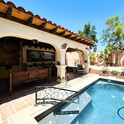 UNIQUE SPANISH HACIENDA HOUSE with POOL VINTAGE 1948 EUROPEAN ANTIQUES ETHNIC ART