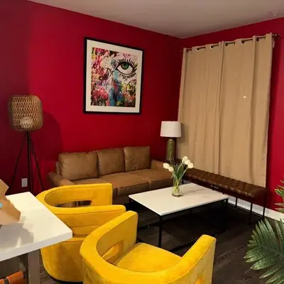 Vibrant unit in Griffith