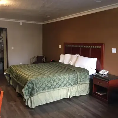 Corona inn