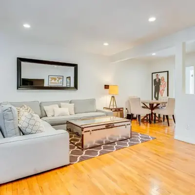 1 Mi to Dtwn Melrose Cozy Condo with Patio