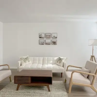 Seaside Escape Steps from Santa Monica Beach