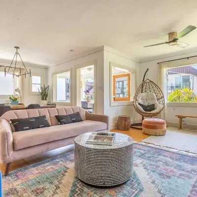 Charming 1920s Hermosa Bungalow Steps from The Strand