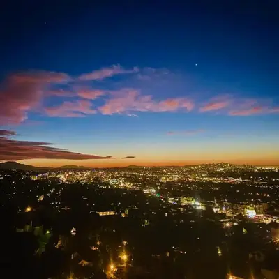 Hollywood hill stunning view cozy private room