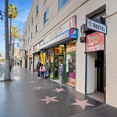 Samesun Hollywood Hotel & Hostel