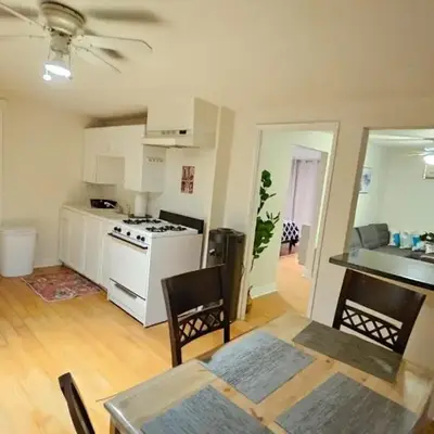 Best Prime Location Hollywood Private House
