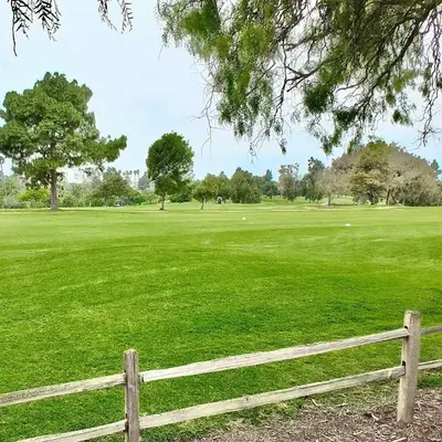 Greenbelt Guesthouse - Unlimited Peace & Privacy Golf Bowling Green & More