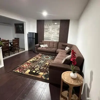 Cozy 2 BR Apartment Glendale