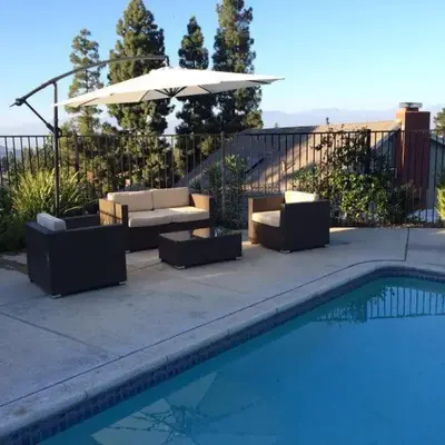5 Bedroom House with fabulous mountain views