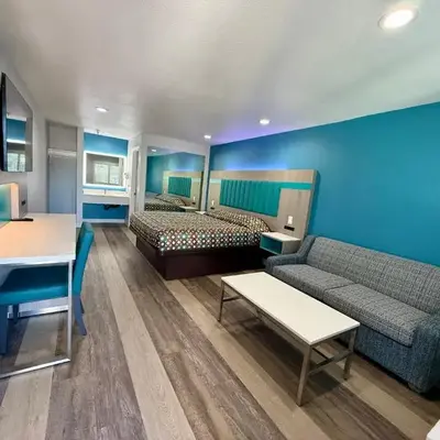 Royale Inn 老爺客棧 - San Gabriel