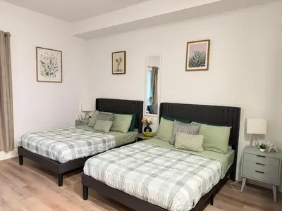 Gallery image of Vine Loft FREE DESIGNATED PARKING & WIFI close to Universal Studios in Los Angeles
