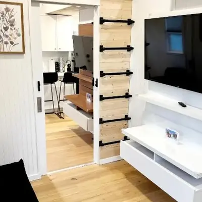 Tiny House Living with In Unit Laundry Steps from Kaiser