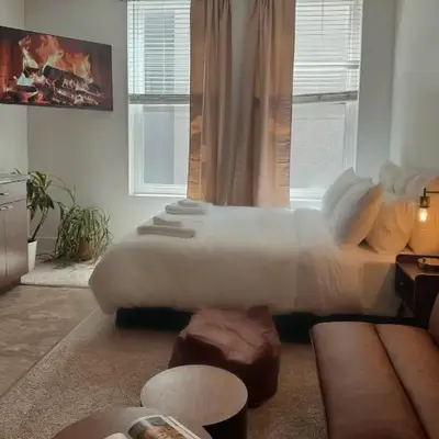 Elegant Suite at Marina-Venice Beach with Pool