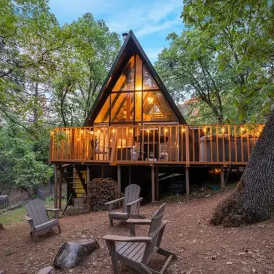 Sequoia A-frame Nirvana: Modern + Views + Hot Tub