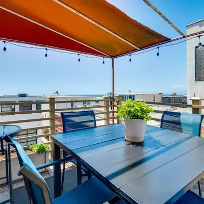 Steps to Ocean Manhattan Beach Gem with Deck!